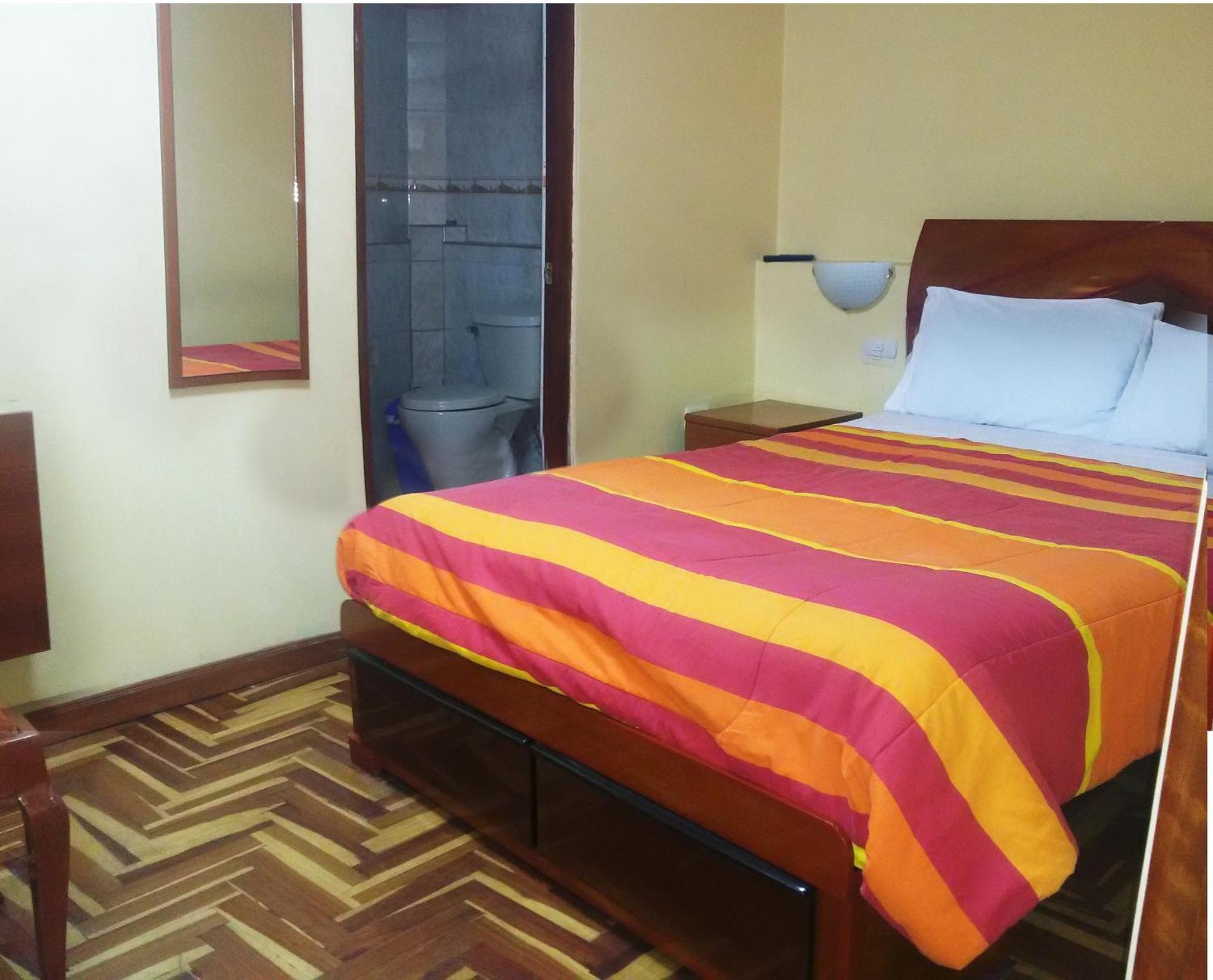 Hostal Lucerito Куско Екстер'єр фото