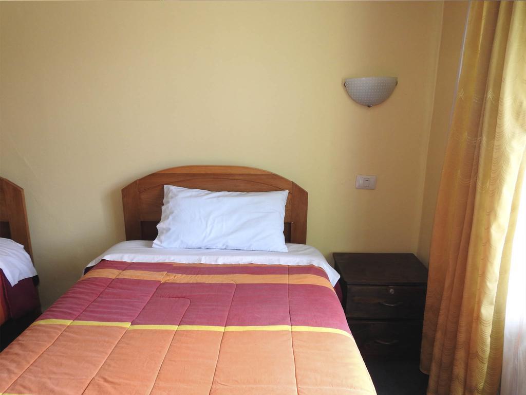 Hostal Lucerito Куско Екстер'єр фото